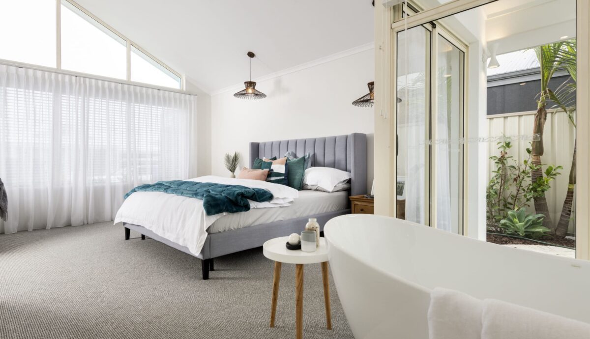 WACB blog Airlie Beach master suite